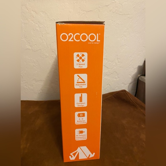 O2 cool 10” battery operated fan in box - Picture 4 of 7